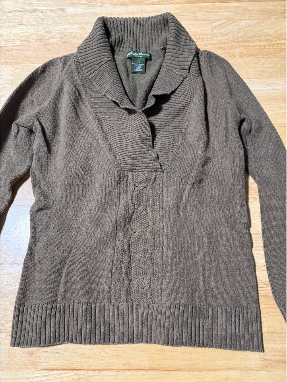 Eddie Bauer Women’s Large Olive Green Cable Knit V-Neck Sweater